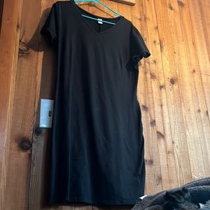 L Fitted Old Navy Black Dress